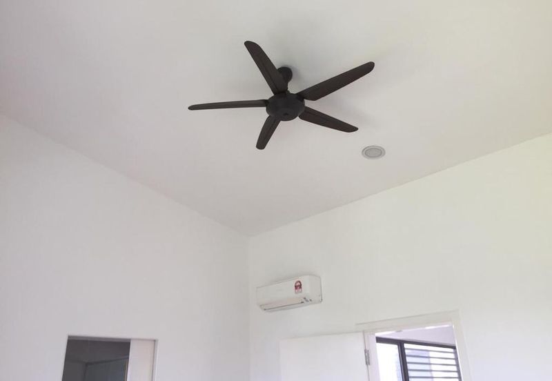 Mozart, Symphony Hills