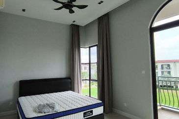 Isle of Kamares, Setia Eco Glades