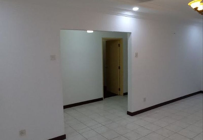 Villamas Condominium