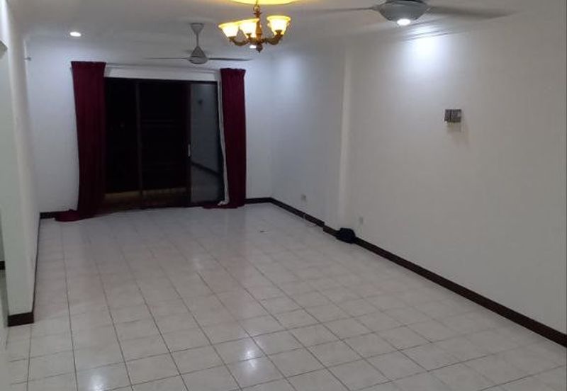 Villamas Condominium