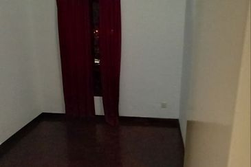 Villamas Condominium