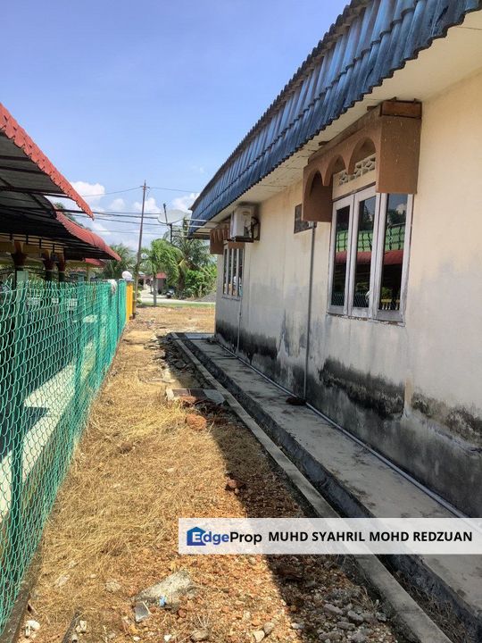 SINGLE STOREY BUNGALOW with SPACIOUS LAND, Selangor, Tanjong Karang 