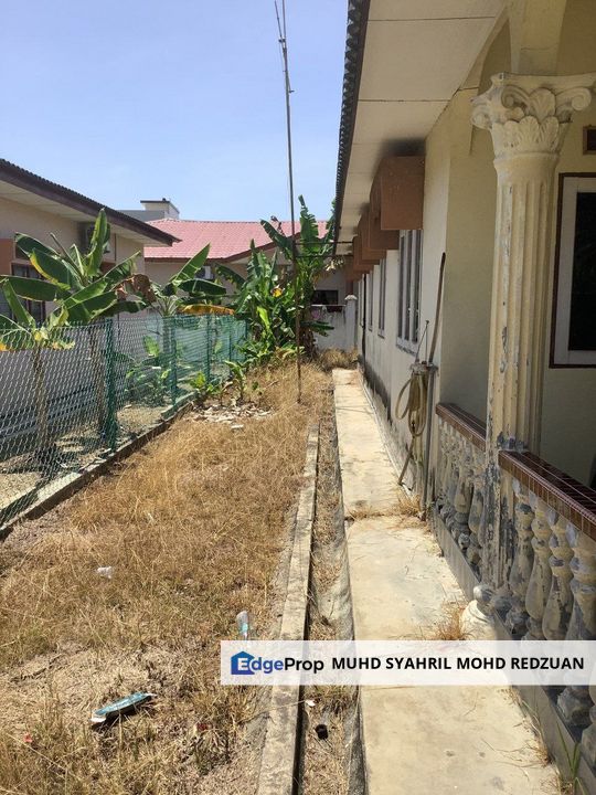 SINGLE STOREY BUNGALOW with SPACIOUS LAND, Selangor, Tanjong Karang 