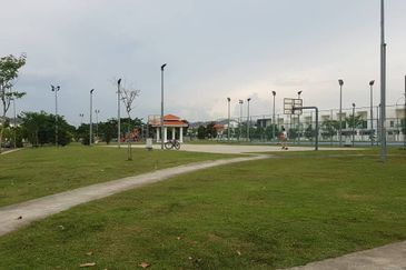 HIJAYU 3A @ BANDAR SRI SENDAYAN