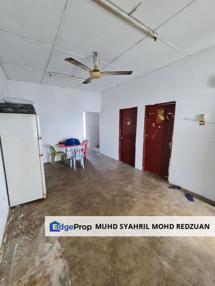 Pangsapuri PKNS Blok Meranti, Jalan 7/1 Serdang Jaya Seri Kembangan For Sale, Selangor, Seri Kembangan