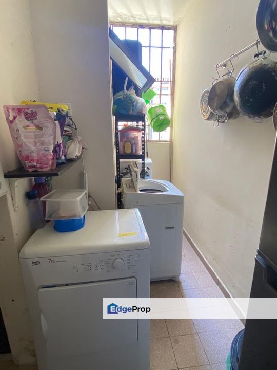 (Indoor Carpark) Laguna Biru 1 Apartment for Sale, Selangor, Rawang