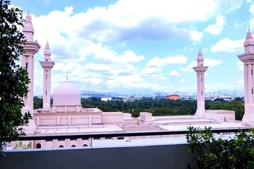 Suria Residence by Sunsuria