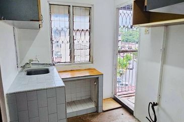 Seksyen 4 Wangsa Maju Flat