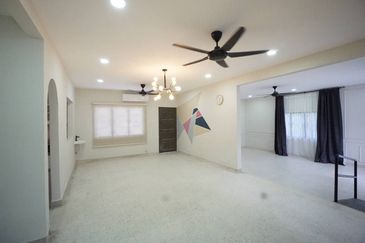 Seksyen 11, Shah Alam