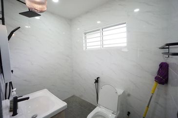 Seksyen 11, Shah Alam