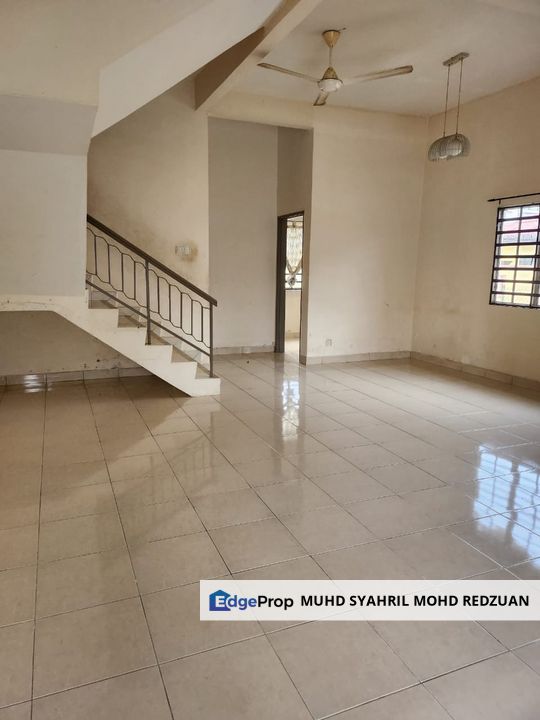 Below MV End Lot Terraced House Antara Gapi, Selangor, Serendah