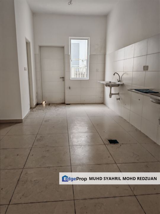 (160k Below MV) 2 Storey house Taman Suriaman 2, Negeri Sembilan, Seremban