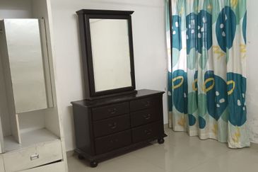 Kondo Rakyat (Desa Pantai Flat)