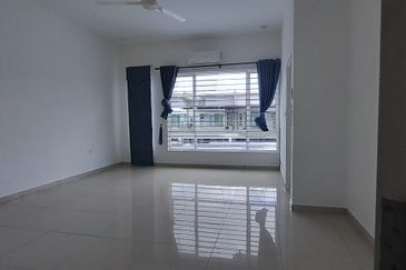 HIJAYU 3A @ BANDAR SRI SENDAYAN