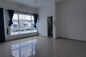 HIJAYU 3A @ BANDAR SRI SENDAYAN