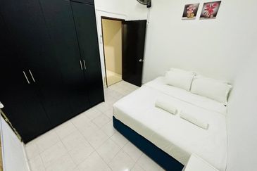 Taman Dahlia, Sepang