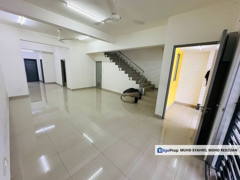 Double Storey 96 Residence, Salak Perdana, bdr Baru Salak Tinggi For Sale, Selangor, Sepang