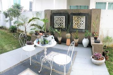 Jacaranda Garden Residence