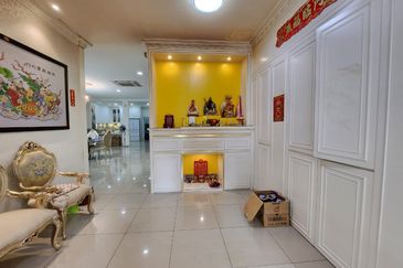 Clover Garden Residences