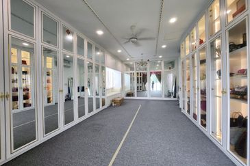 Clover Garden Residences