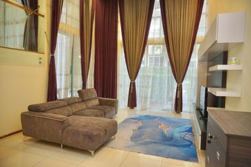 Symphony Hills Schumann