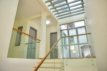 Symphony Hills Schumann