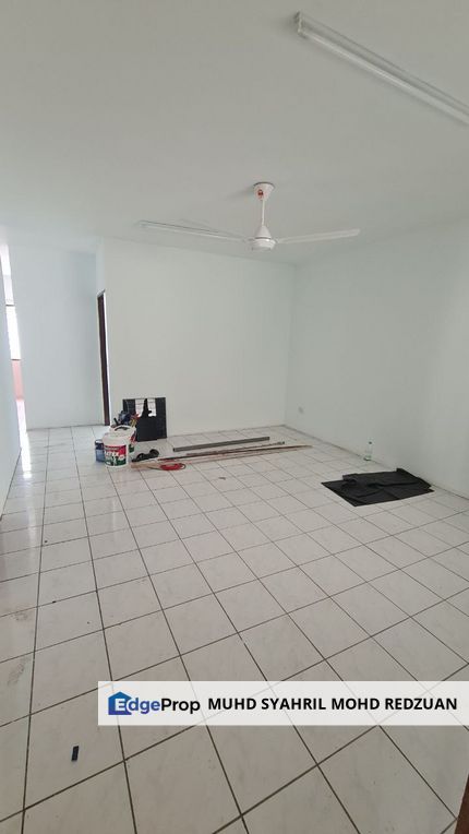 Refurbished Flat Baiduri Ground Floor utk dijual, Selangor, Beranang