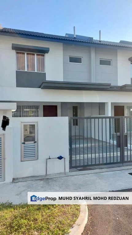 2 Storey Terrace Bandar Mahkota Banting for rent, Selangor, Banting