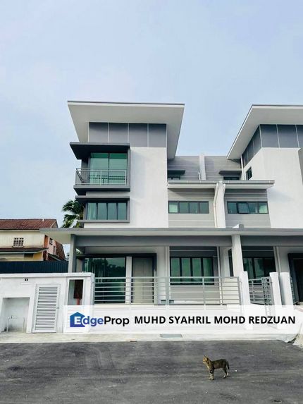 (New Unit) 3 Storey Semi D, Jalan Sentosa Teras Jernang bandar Baru Bangi For Sale, Selangor, Bangi