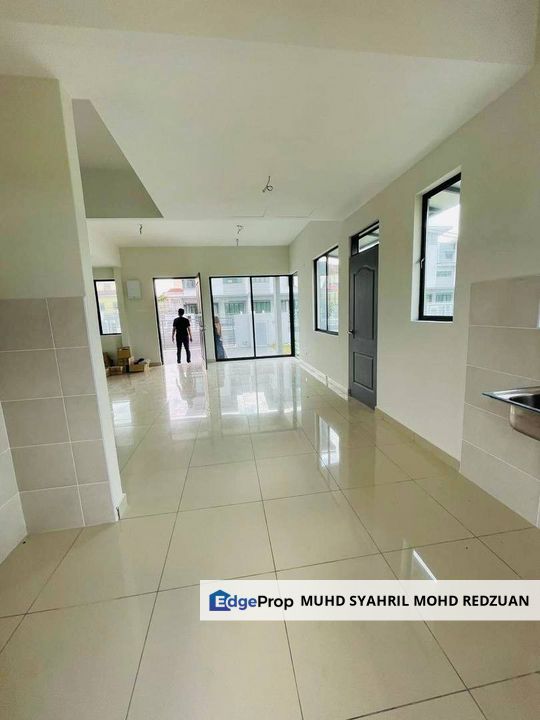 (New Unit) 3 Storey Semi D, Jalan Sentosa Teras Jernang bandar Baru Bangi For Sale, Selangor, Bangi