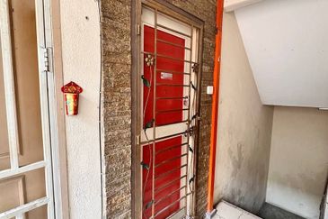 Apartment Teratai, Taman Sutera