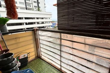 Apartment Teratai, Taman Sutera