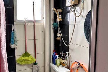 Apartment Teratai, Taman Sutera