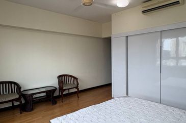 SkyMeridien @ Sentul East