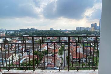 Rivercity Condominium