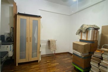 Rivercity Condominium