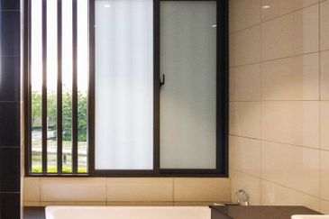 Paloma @ Tropicana Metropark