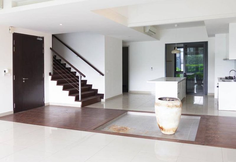 Paloma @ Tropicana Metropark