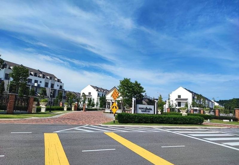 Monet Garden, Sunsuria City