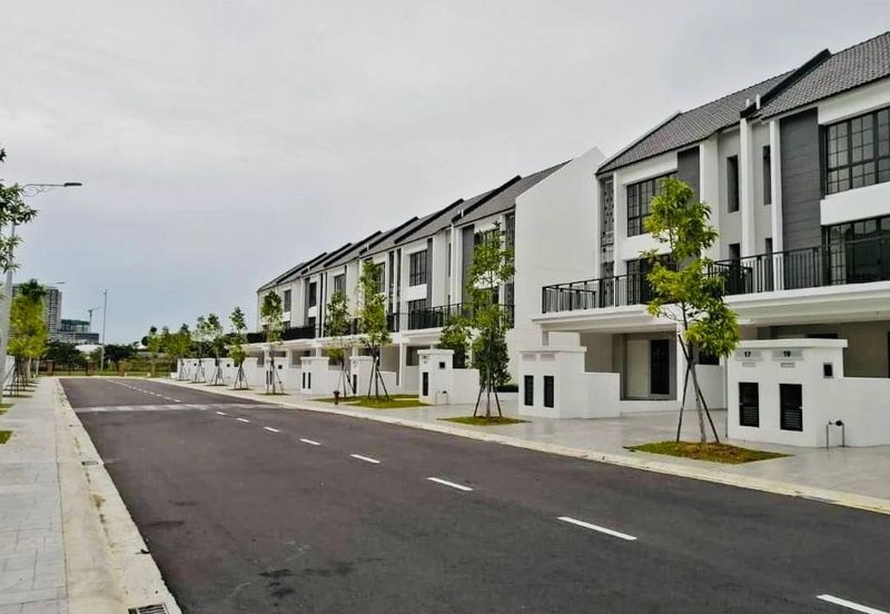 Monet Garden, Sunsuria City