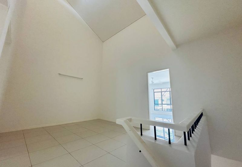 Avista @ Warisan Puteri