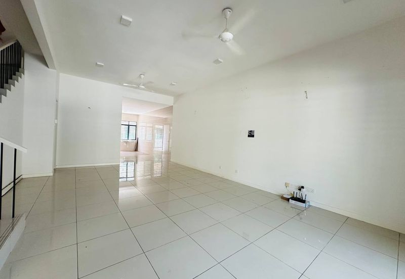 Avista @ Warisan Puteri