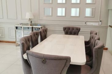 Symphony Hills Schumann