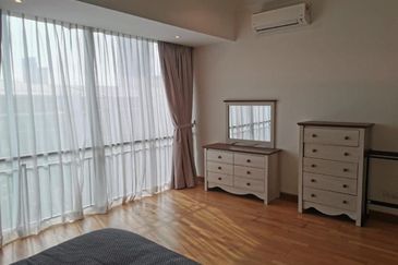 Symphony Hills Schumann