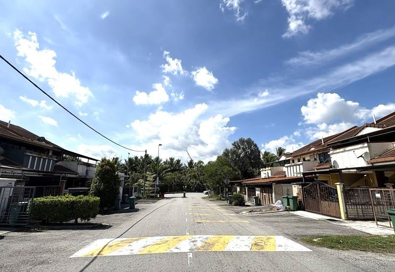 D'Puncak Aman, Bandar Seri Putra
