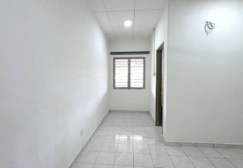 D'Puncak Aman, Bandar Seri Putra