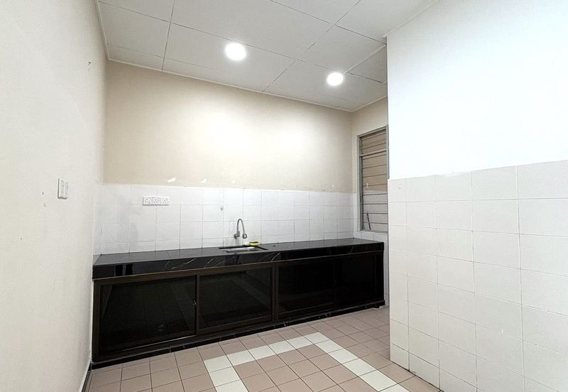 D'Puncak Aman, Bandar Seri Putra