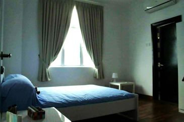 MYDiva, Perdana Lakeview East