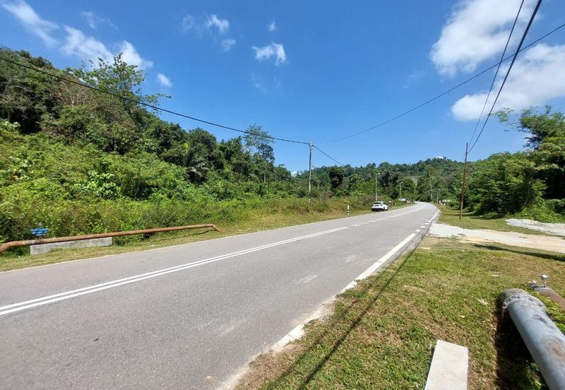 Gemencheh land for sale