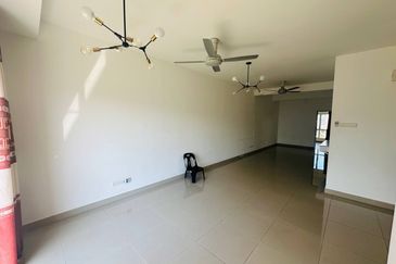 Casa Bluebell @ Cybersouth